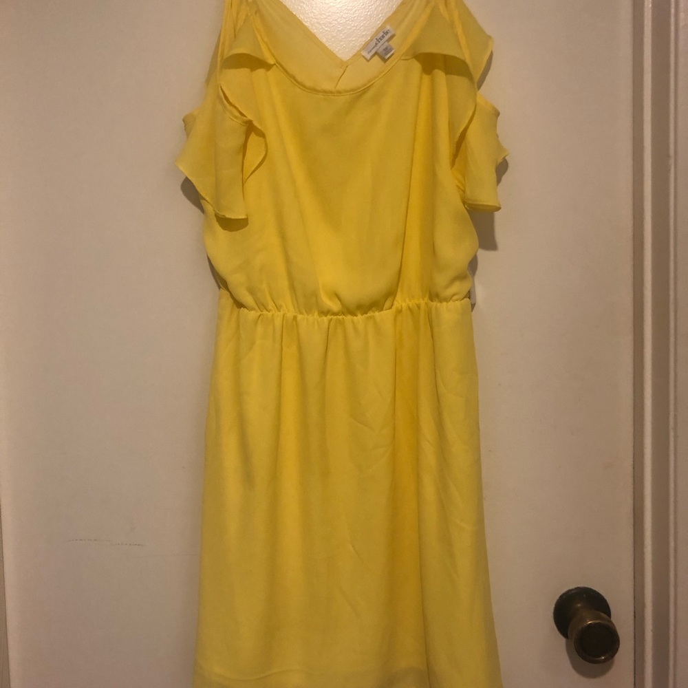 Yellow dress
